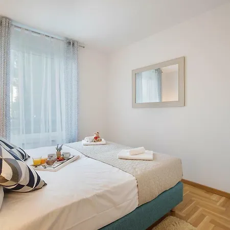 Luxury 2bdr With Private Swimming Pool, And Parking Pula